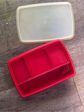 Vintage Tupperware TupperCraft Container Craft Box Tackle Organizer Red Snackle